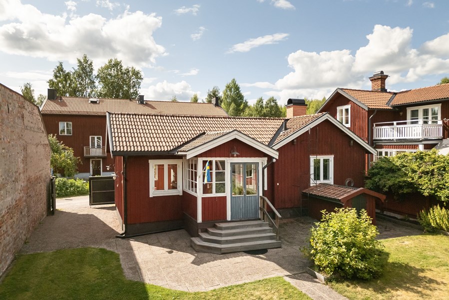 Skålpussgränd 4
